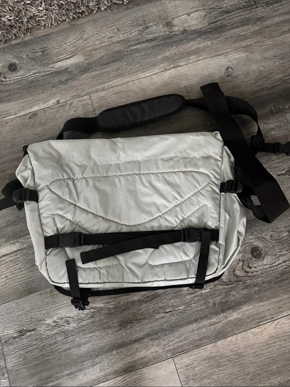 Specialized Light Grey Messenger Laptop Bag - Lightweight Men's Crossbody